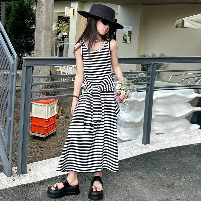 

Платье для девочек, новое летнее платье-жилет в западном стиле, модный дизайн 2024 года, платье в полоску длиной по талии