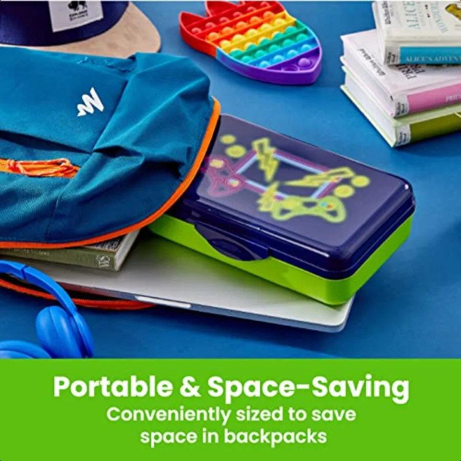 تتضمن مجموعة صناديق القلم الرصاص ومبراة مسطرة من البلاستيك المتين للمكتب المدرسي بتصميم ألعاب أزرق #4