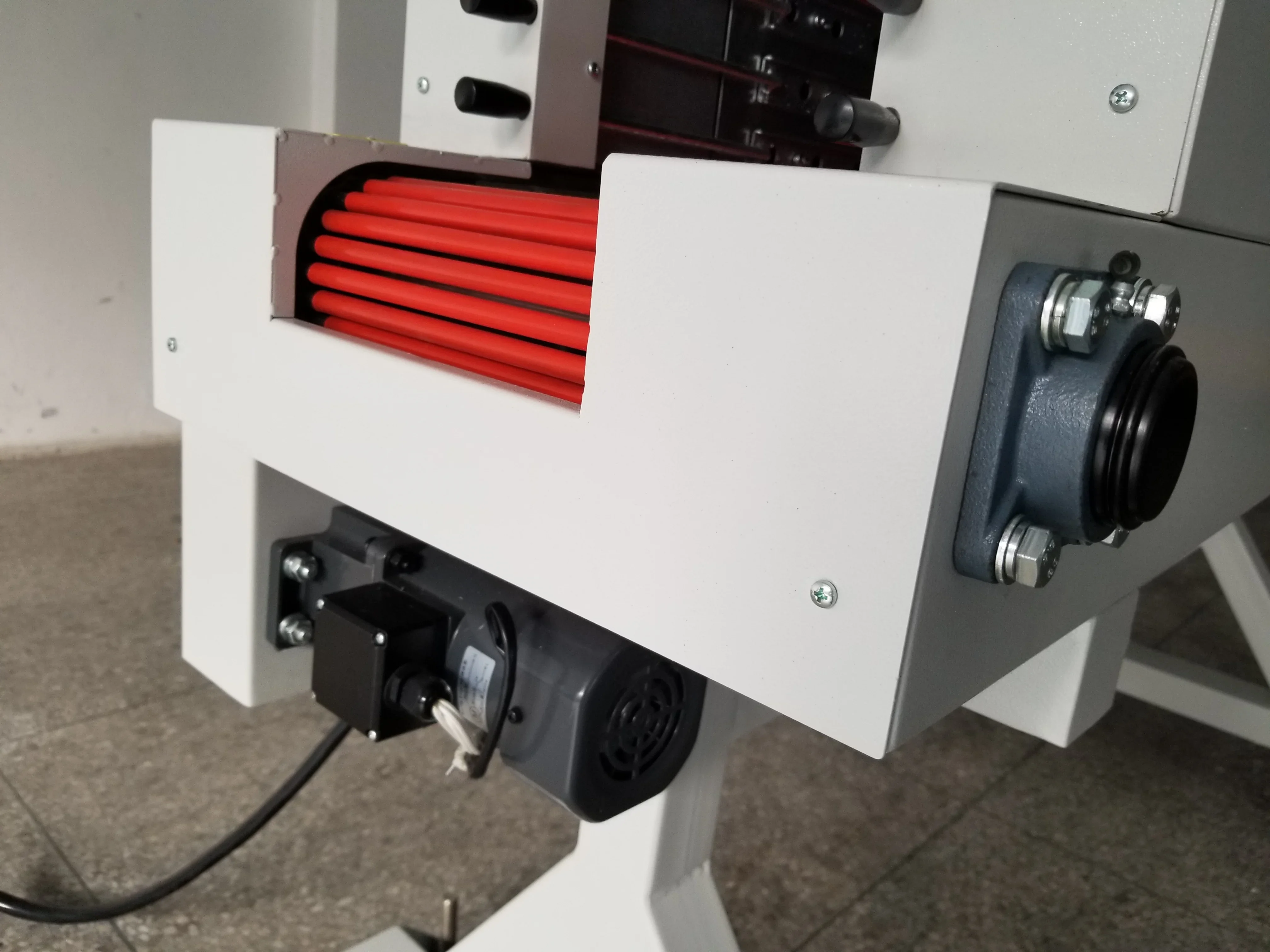 Factory Price Plastic Glass Bottles/Metal Cans Automatic Sleeve Label Heat Film Shrink Packing Tunnel Oven Wrapping Machine