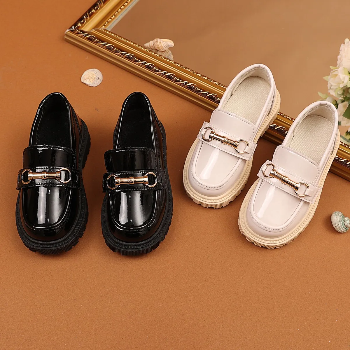 

Children Leather Shoes Classic British Style Kids Flat Shoes Round Toes Slip-on 2025 Spring Autumn Girls Casual Shoes Princess