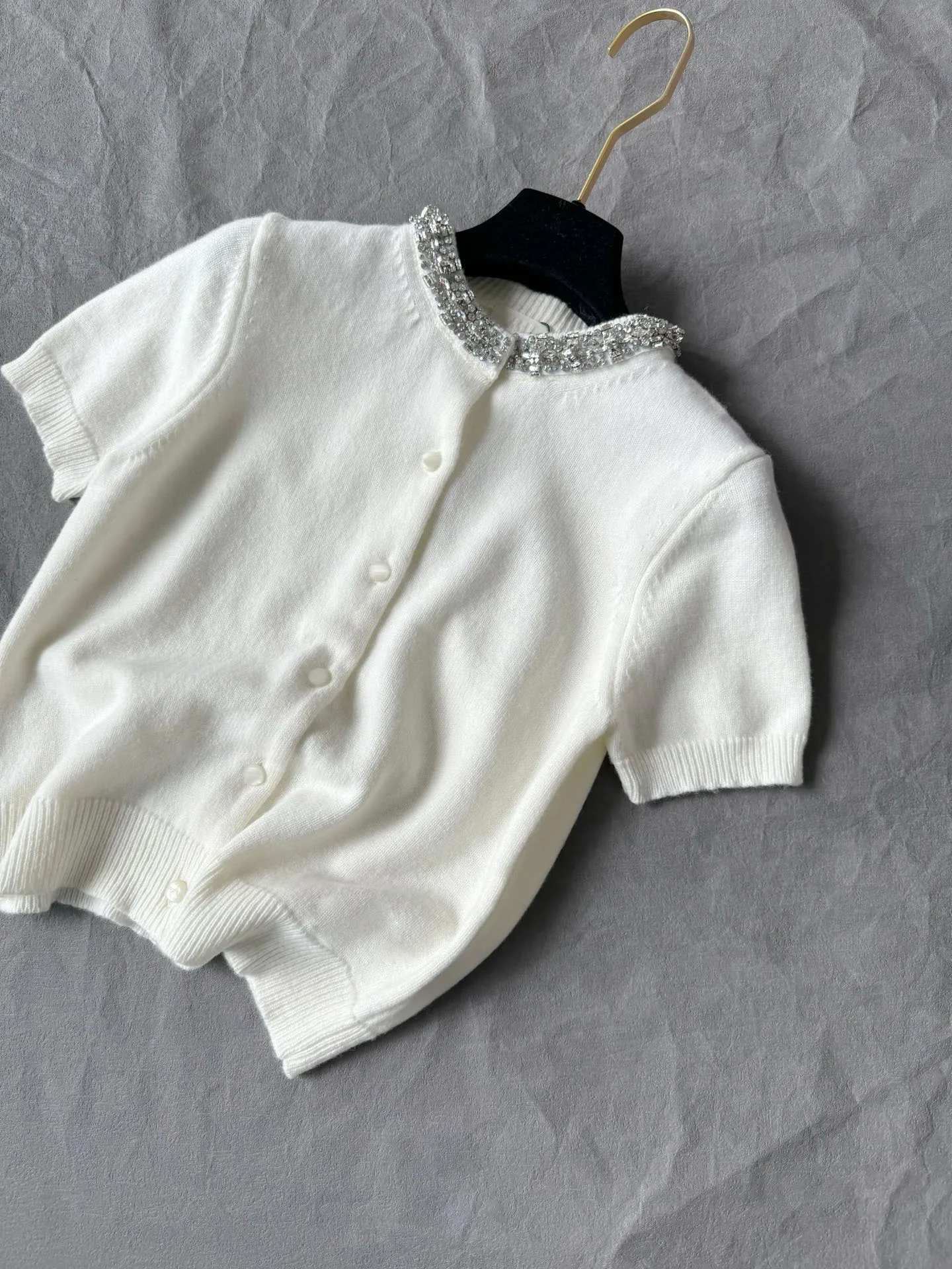 Purely handmade three-dimensional diamond collar white moonlight cashmere short sleeves