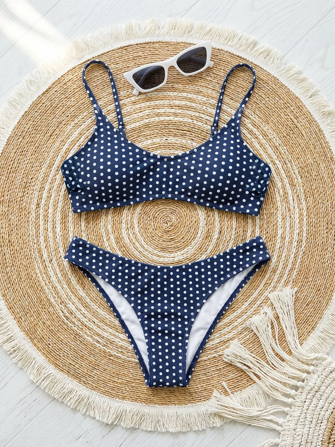 

Сексуальные комплекты бикини с принтом в горошек, купальники из двух частей, купальники-стринги, пляжная одежда, купальники, бикини, танкини