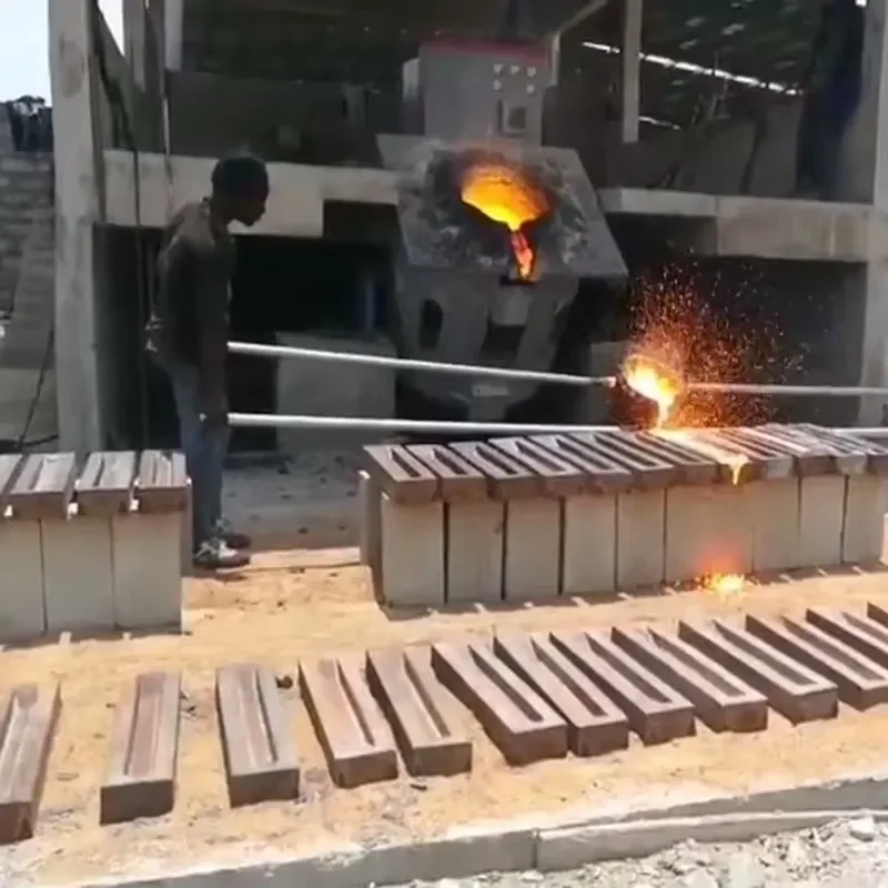 2026 Hot Steel Tilt Induct Furnace for Melting Metal Iron Scrap 500kg 1T 2T Melting Furnace Machine MF Power Smelter Oven for