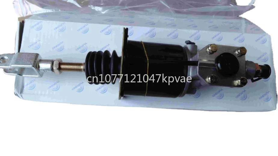 The clutch sub-pump booster pump is suitable for Yutong bus parts ZK6729DX7 school bus 533