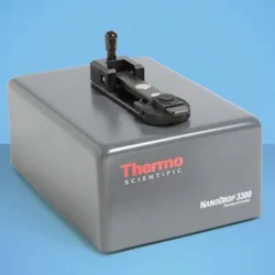 Thermo Fisher NanoDrop™ 3300 Fluorescence Spectrophotometer