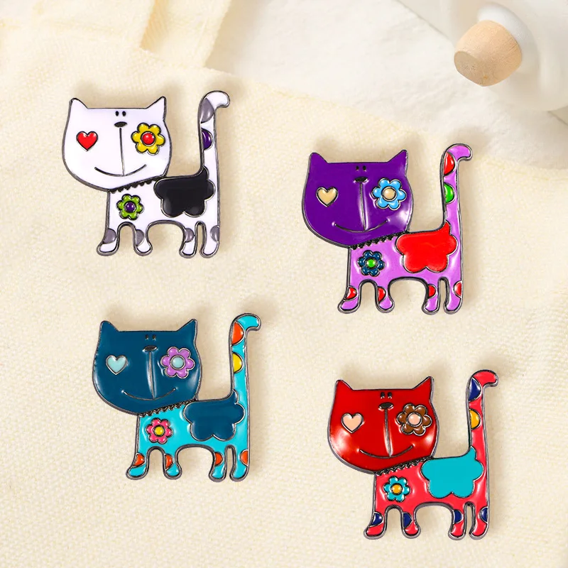 New Creative Hand Painted Colorful Cat Brooch Unisex Vintage Alloy Badge Pin for DIY Clothes Bags Hat Scarf T-shirt Jeans Decor