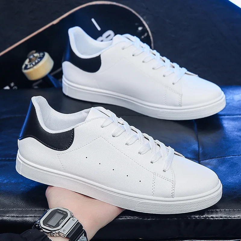 

New fashionable men's shoes, Korean-style lightweight anti-slip board shoes, breathable, sporty and versatile white sneakers