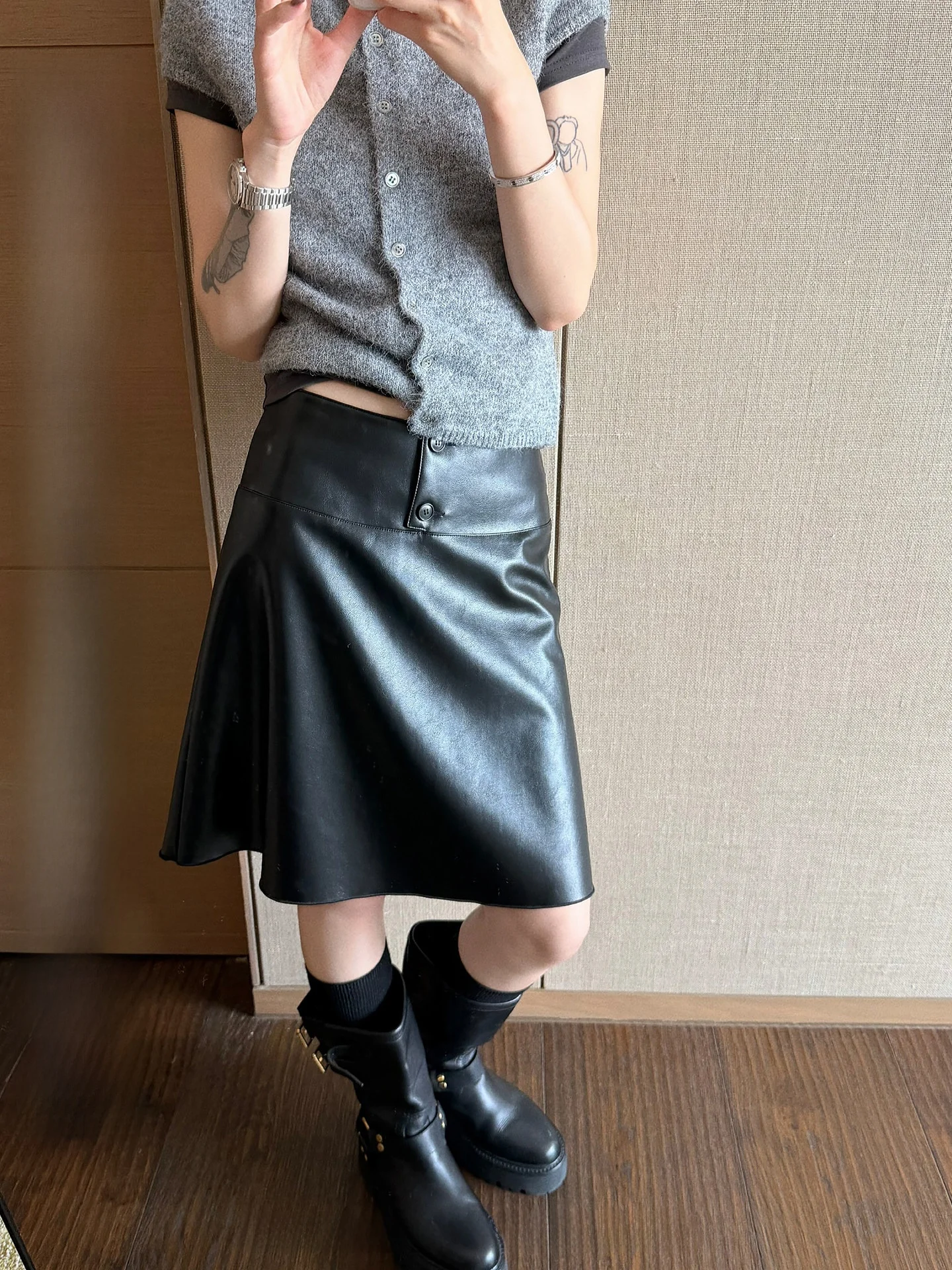 

Женская короткая юбка А-силуэта NingSi из черной искусственной кожи, новая весенняя коллекция, модная, свободная, повседневная, универсальная, для офиса