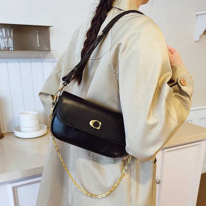 

Girls Casual Bag with Multiple Compartments Organized Design Ideal for Work Study Shopping and Outdoor Activities