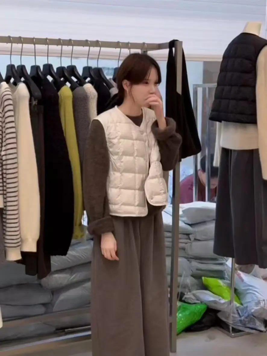 

Faionable Versatile Thiened down Vest Women's Autumn Winter Warm Outerwear Svel Commute Sle Pure Color Single Button