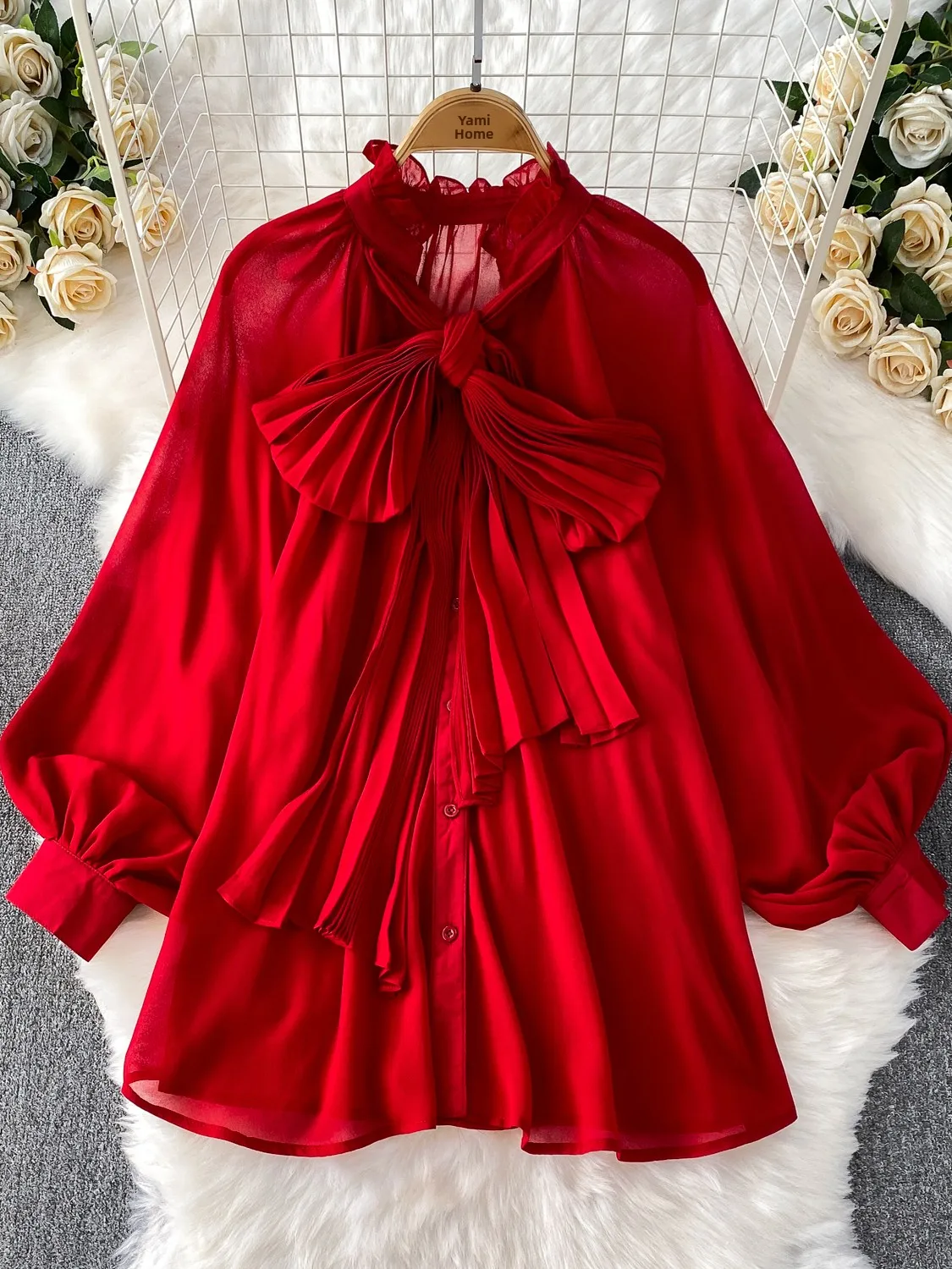 

Шикарный плиссированный V-образный вырез Bell Sve irt Женский нежный розовый красивый шифоновый топ на пуговицах спереди Свободный крой против морщин Bell Sve...