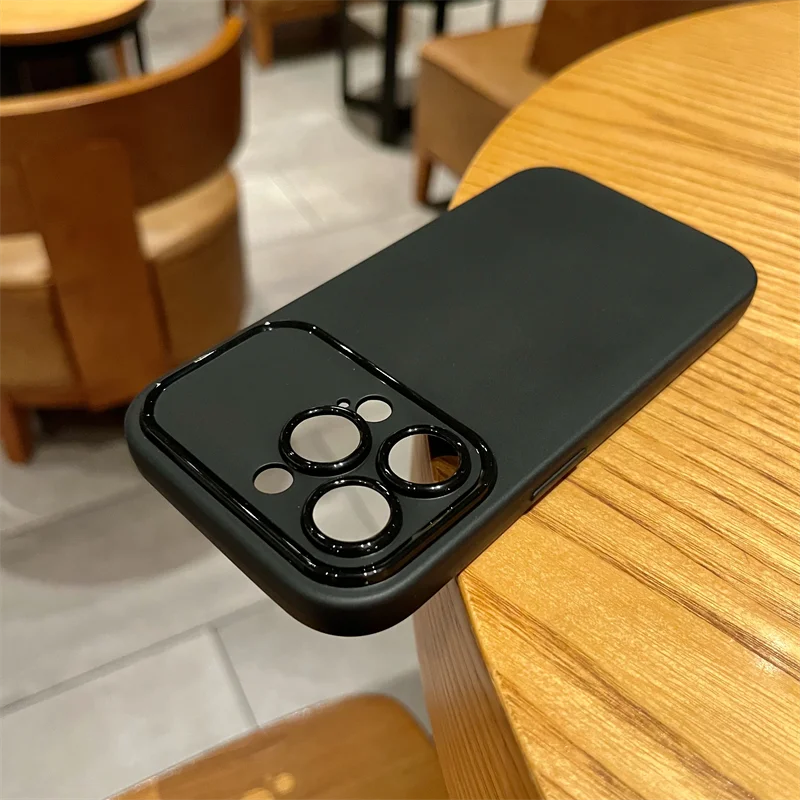 حافظة فاخرة من السيليكون غير اللامع لهاتف آيفون 16 15 14 13 12 11 برو ماكس بلس خط رسم صلب أسود أبيض غطاء رفيع للغاية