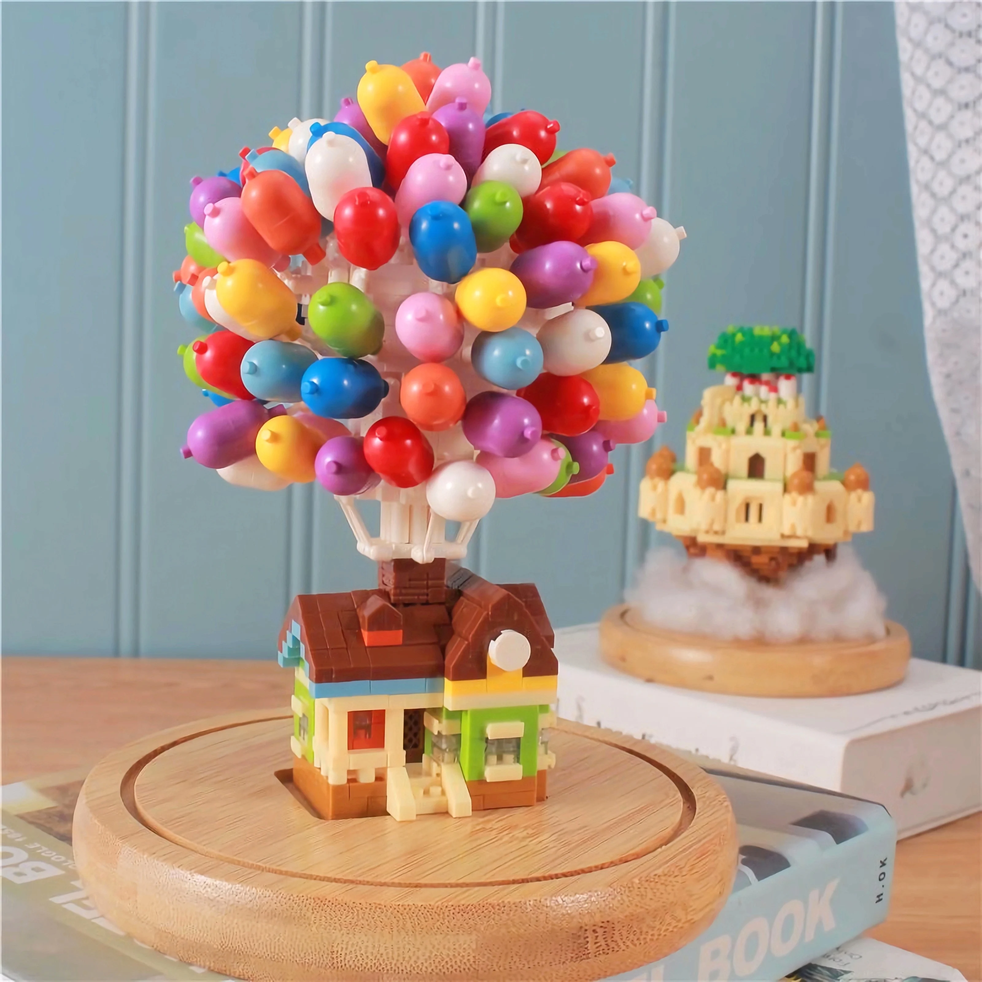 Wisehawk プラスチックミニブロックバルーンフライングハウス空中城 DIY マイクロレンガ 3D モデル構築セット子供のための知育玩具