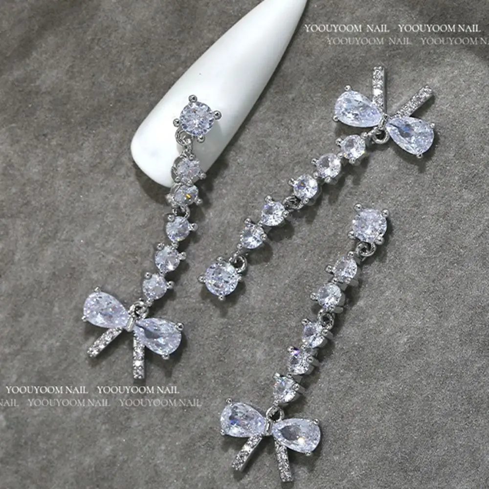 DIY الفضة 3D مانيكير مجوهرات مسمار سحر Bowknot كريستال مسمار الراين المعادن الفن مسمار الفن الديكور النساء