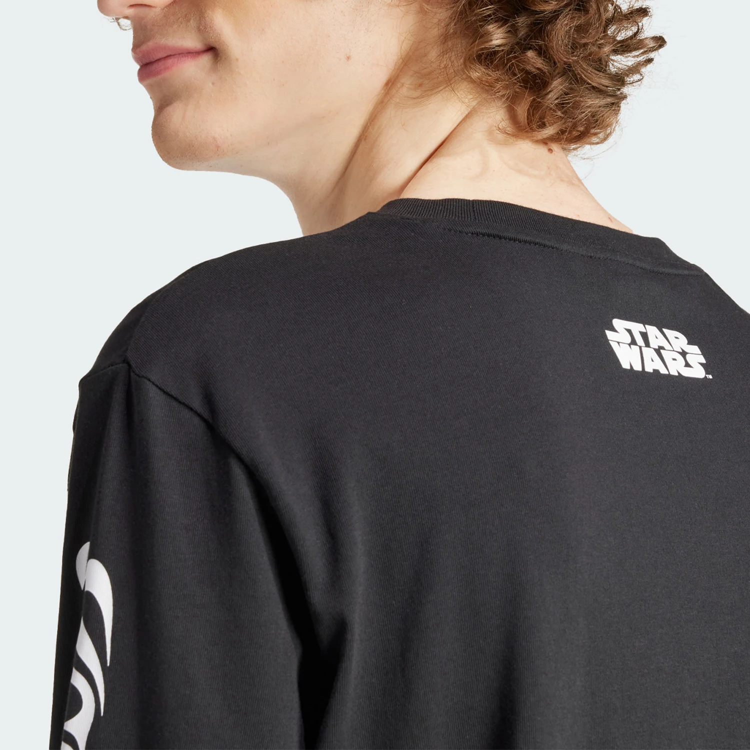 تي شيرت أديداس ثلاثي الخطوط للرجال كاجوال بأكمام طويلة قابل للتنفس IV9471