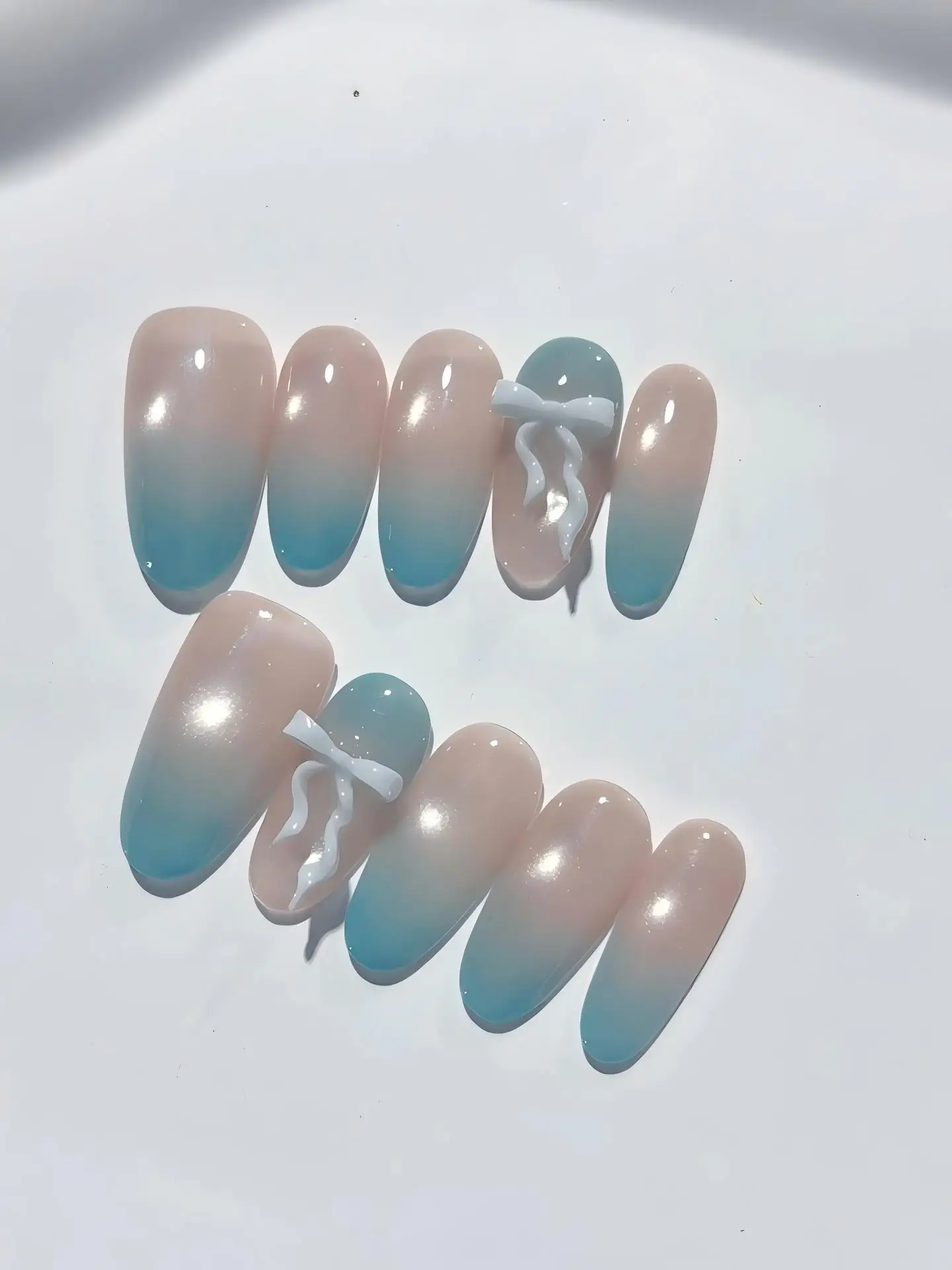 

Gradient Cat Eye Bowknot Casual Art Fashion Nail Art (B140)