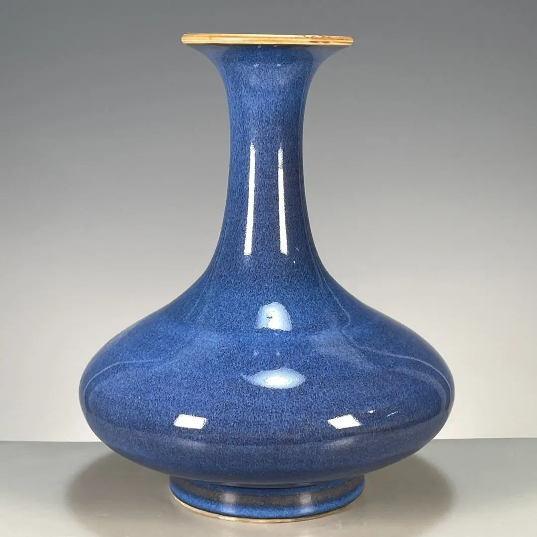 Monochrome Blue Glaze Flat-Belly Porcelain Vase