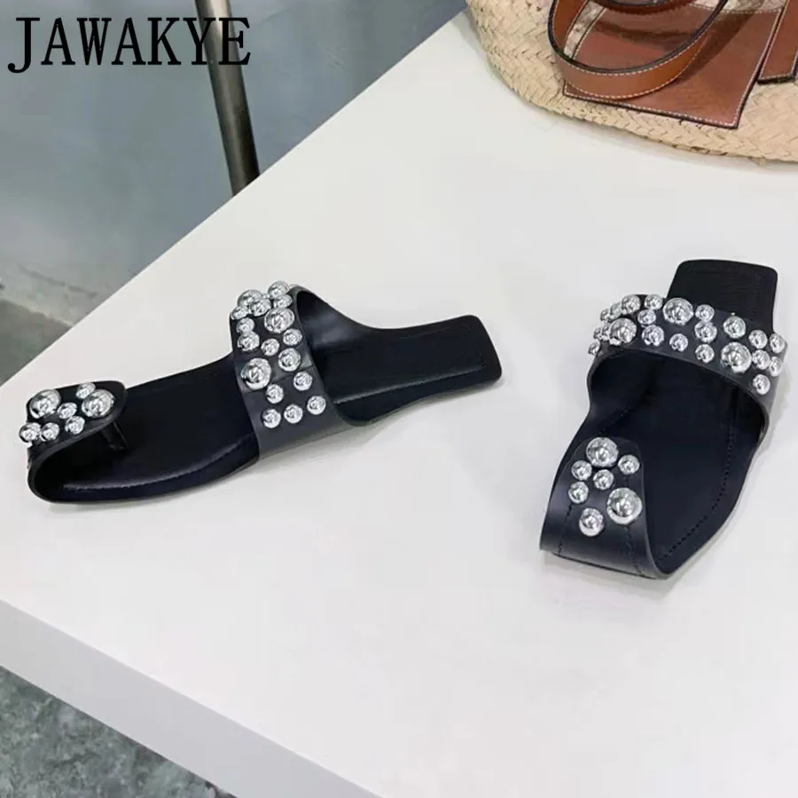 Special Design Ladies Slippers Flat Heel Rivet Leather Slides Summer Beach Shoes for Women