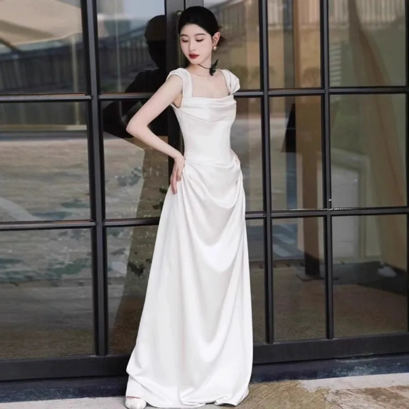 

Французское атласное свадебное платье, создающее ощущение роскоши невесты, свадебное платье на заказ, банкетное белое платье, простая свадебная фата для улицы