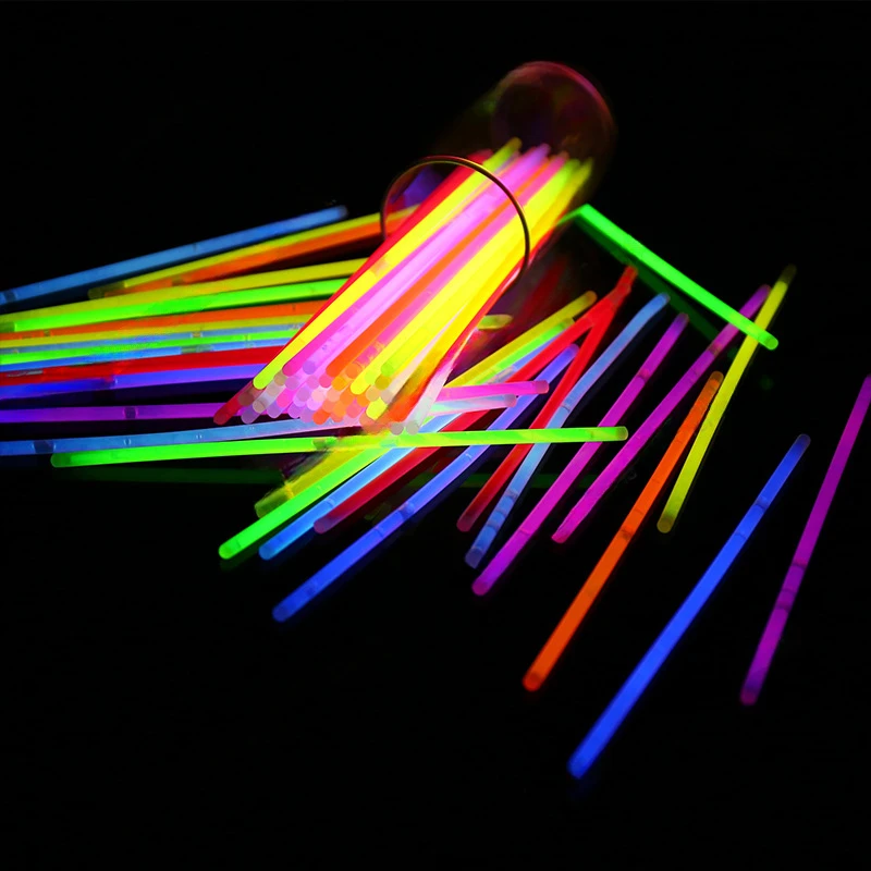 Imagem -04 - Monocromático Fluorescência Luz Glow Sticks Luminosas Pulseiras Brilhantes Colares Casamento de Néon Festa de Aniversário 100 Pcs