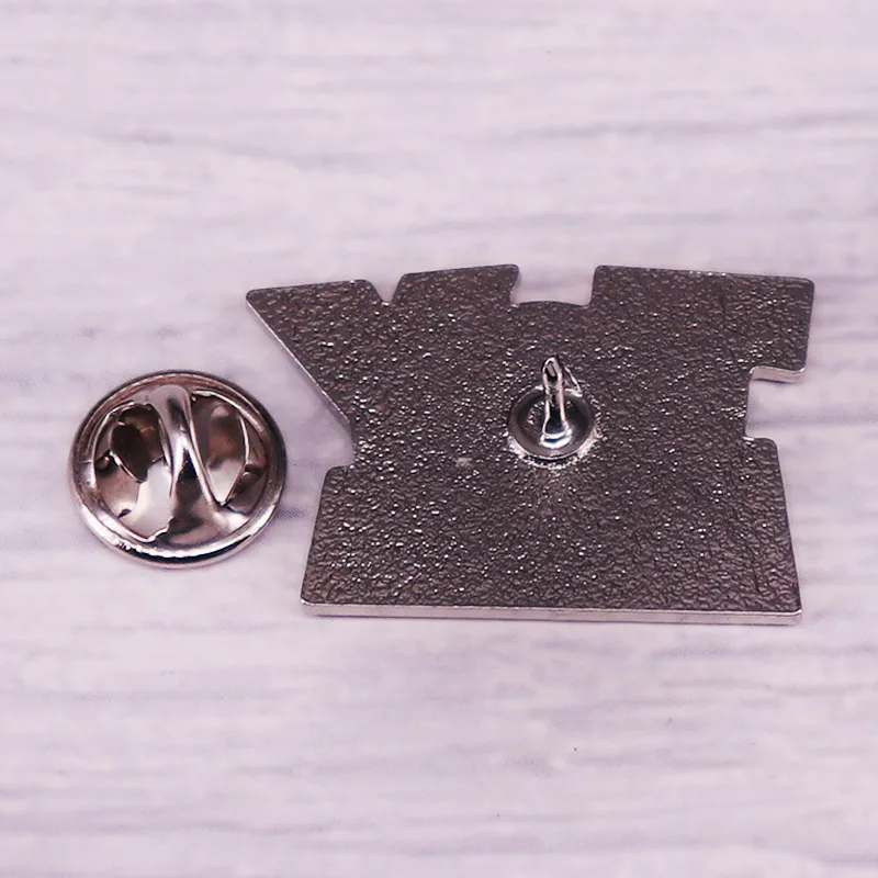 المينا دبوس الكرتون فيلم شارة حقيبة الظهر الديكور المجوهرات