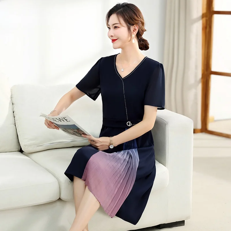 

Fashionable Midi Skirt Dress for 40-49 Year Old Women V-Neck Polyester Blend Loose Fit Summer Wear Elegant Mommy Dresses
