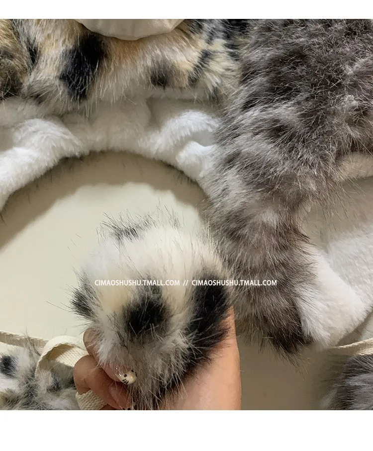 2026 جديد الشتاء قبعة دافئة السيدات ليوبارد النمر طباعة موضة أفخم قبة لطيف لينة ليو فنغ قبعة الرجال النساء الباردة برهان الدب القبعات