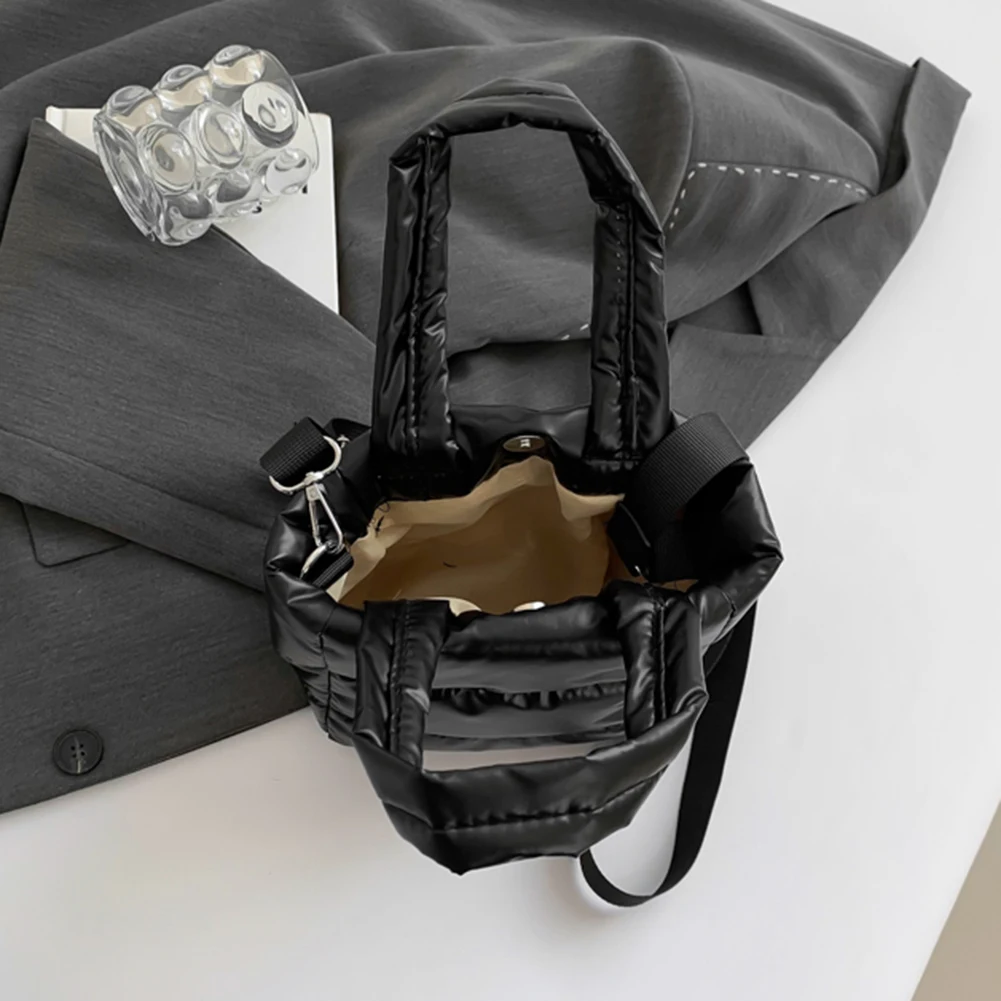 

Woman Puffy Lightweight Handbag Large Capacity Nylon Crossbody Bag Adjustable Strap Soft Pad Cotton Tote Shopping Bag