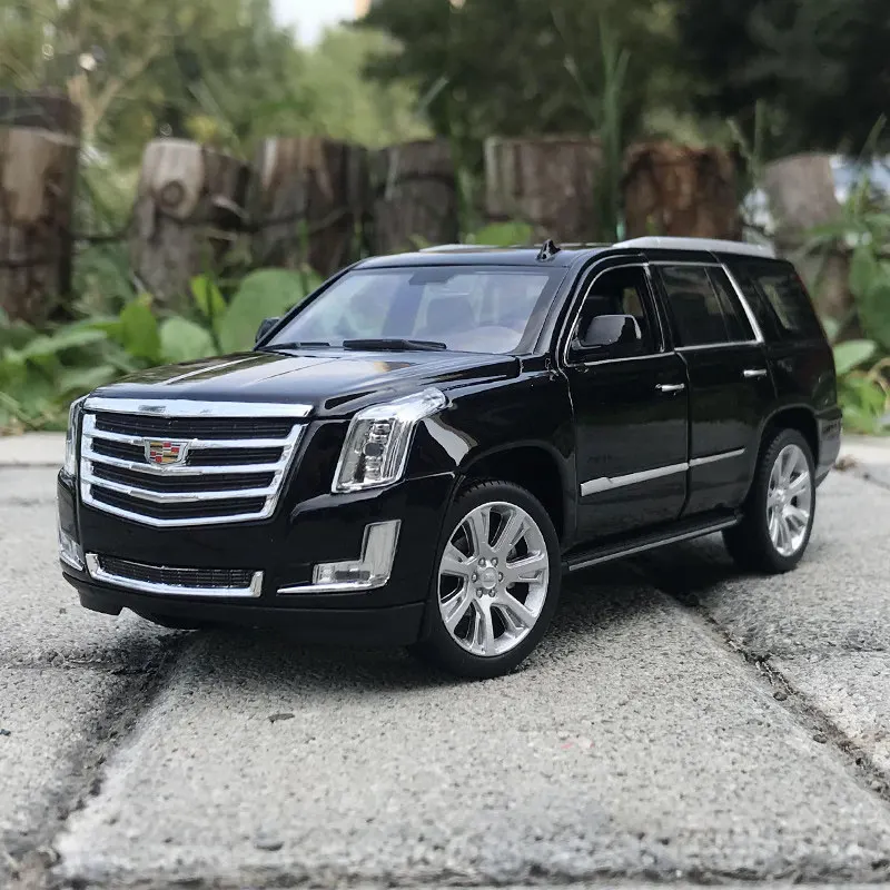 

WELLY 1:24 Cadillac Escalade SUV, легкосплавный автомобиль, литье под давлением и игрушечный транспорт, модель автомобиля, миниатюрная масштабная модель автомобиля, игрушка для детей
