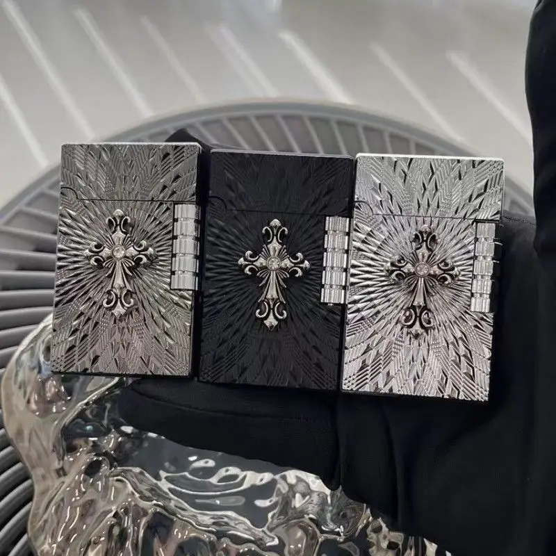 اليدوية الأصلية شخصية الإبداعية الجانب الشريحة بصوت عال المعادن طحن عجلة لهب مفتوح إعادة الملء أخف الرجال هدية