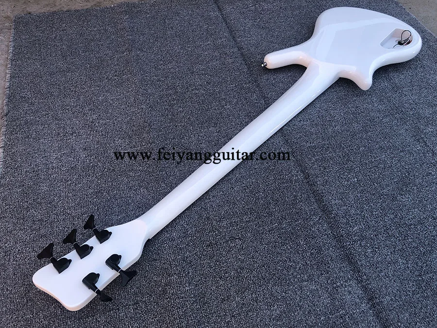 Electric Bass Guitar with 26 Frets,White color 5 String  High Quality Electric Bass Guitar，can be customized,free shipping