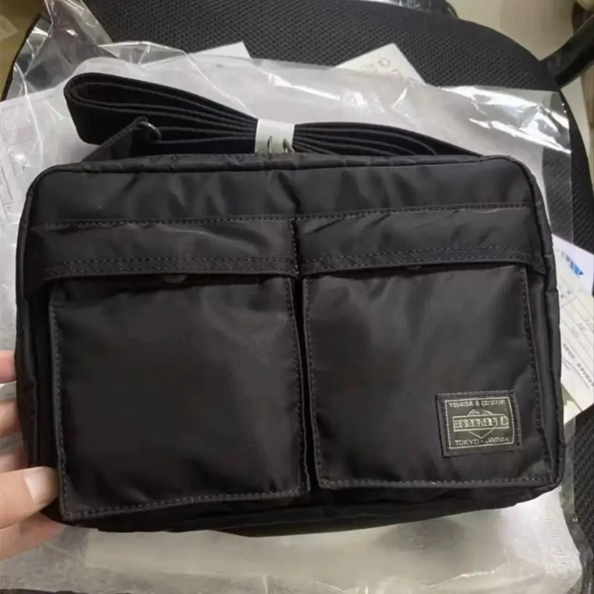 

Port 3 Sizes New Men Crossbody Bag Lightweight Waterproof Anti-theft Unisex Shoulder Bag