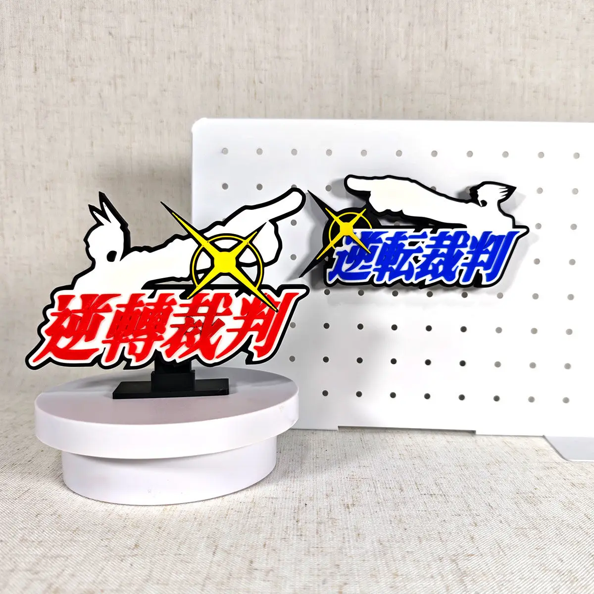Ace Attorney Phoenix Wright Miles Edgeworth Cosplay Cartoon Logo Plaque décorative colorée autocollante aimantée pour réfrigérateur