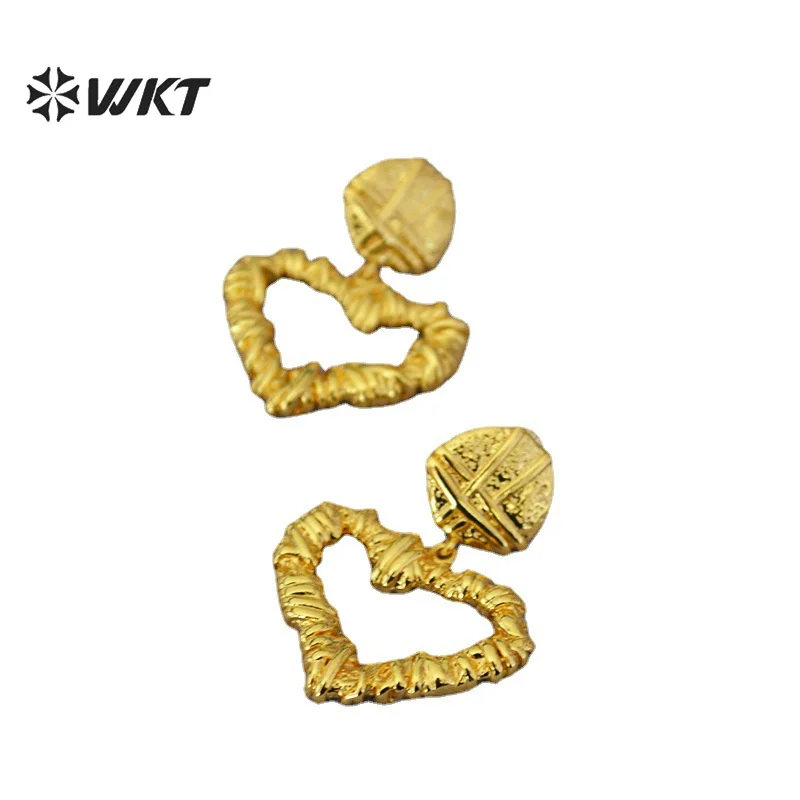 WT-E668 WKT 2022 exquisite Natural yellow brass 4mm Earrings Long retro sweet heart shape Earrings Jewelry