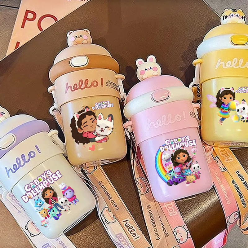 

Gabby Dollhouses 500ml Strap Water Bottle Girls Water Cups Student Large Capacity Drinking Bottle Portable Kid Cute Water Bottle