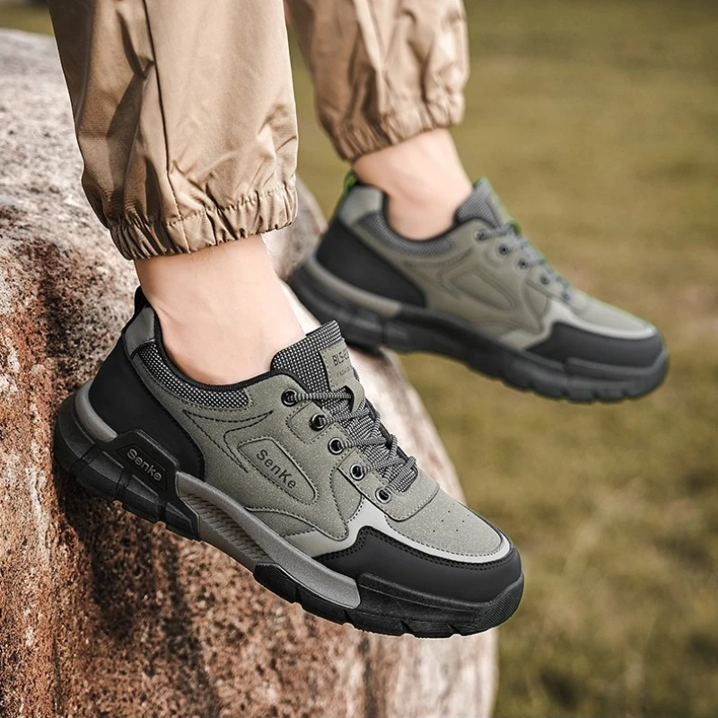 

Outdoor Hiking Shoes Sporty Fashionable Leather Surface Trendy Motorcycle Casual Men's Large-sized Outdoor Rock Climbing Shoes