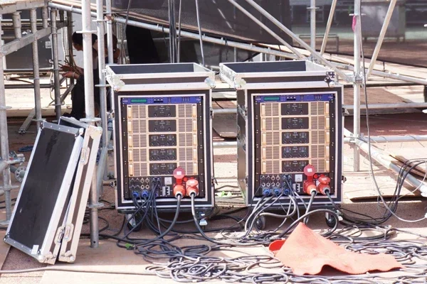 4 Channel Digital Calss-D Speaker Power Amplifier 3