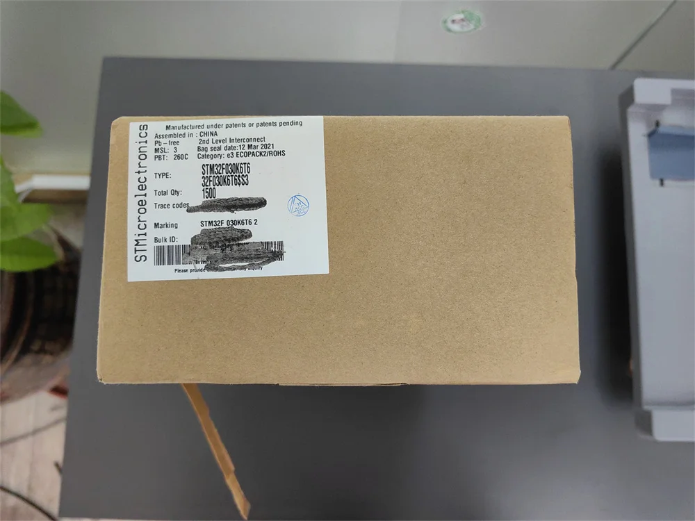 STM32F030K6T6 고품질 새 제품