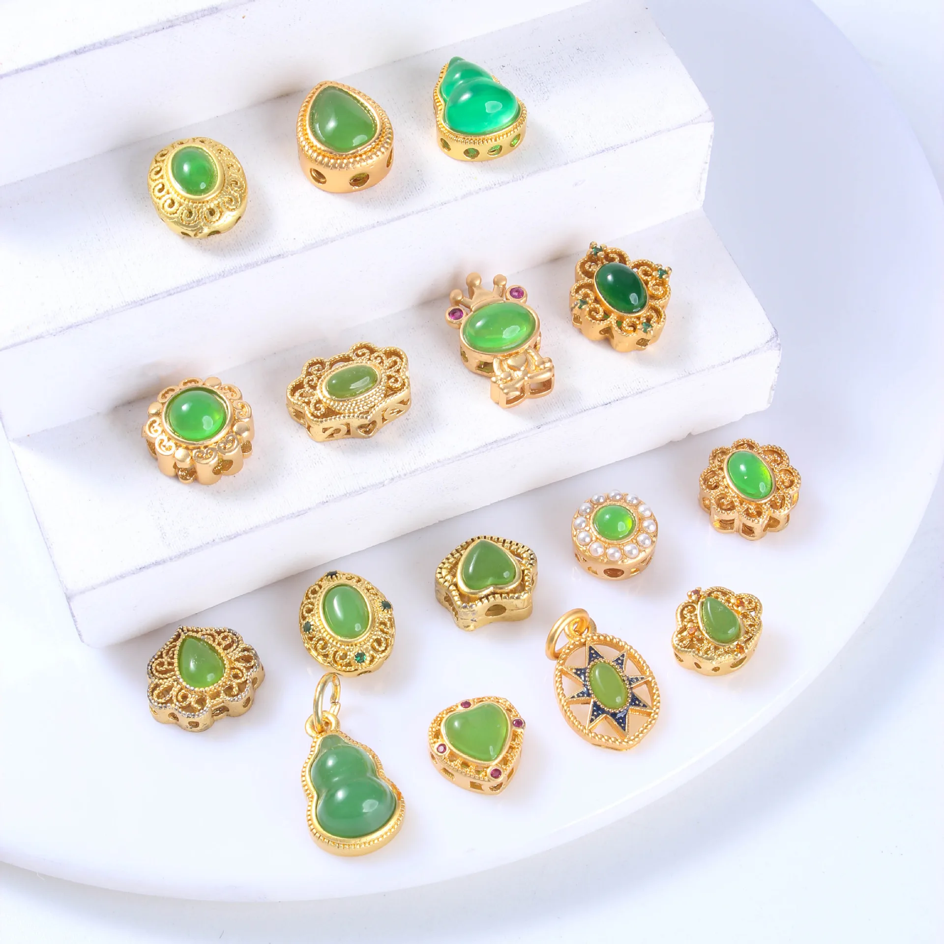 10pcs Copper-plated Inlaid with Green Cat Eye Stone Bead Accessorie DIY Handmade Bracelet Necklace Jewelry Making Bead Wholesale