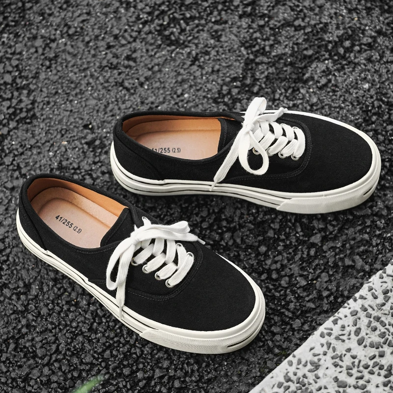 

Women's Sports Shoes New Flat Top Women's Virtue Training Shoes Large-sized Casual Skateboard Shoes for Women Zapatillas Hombre