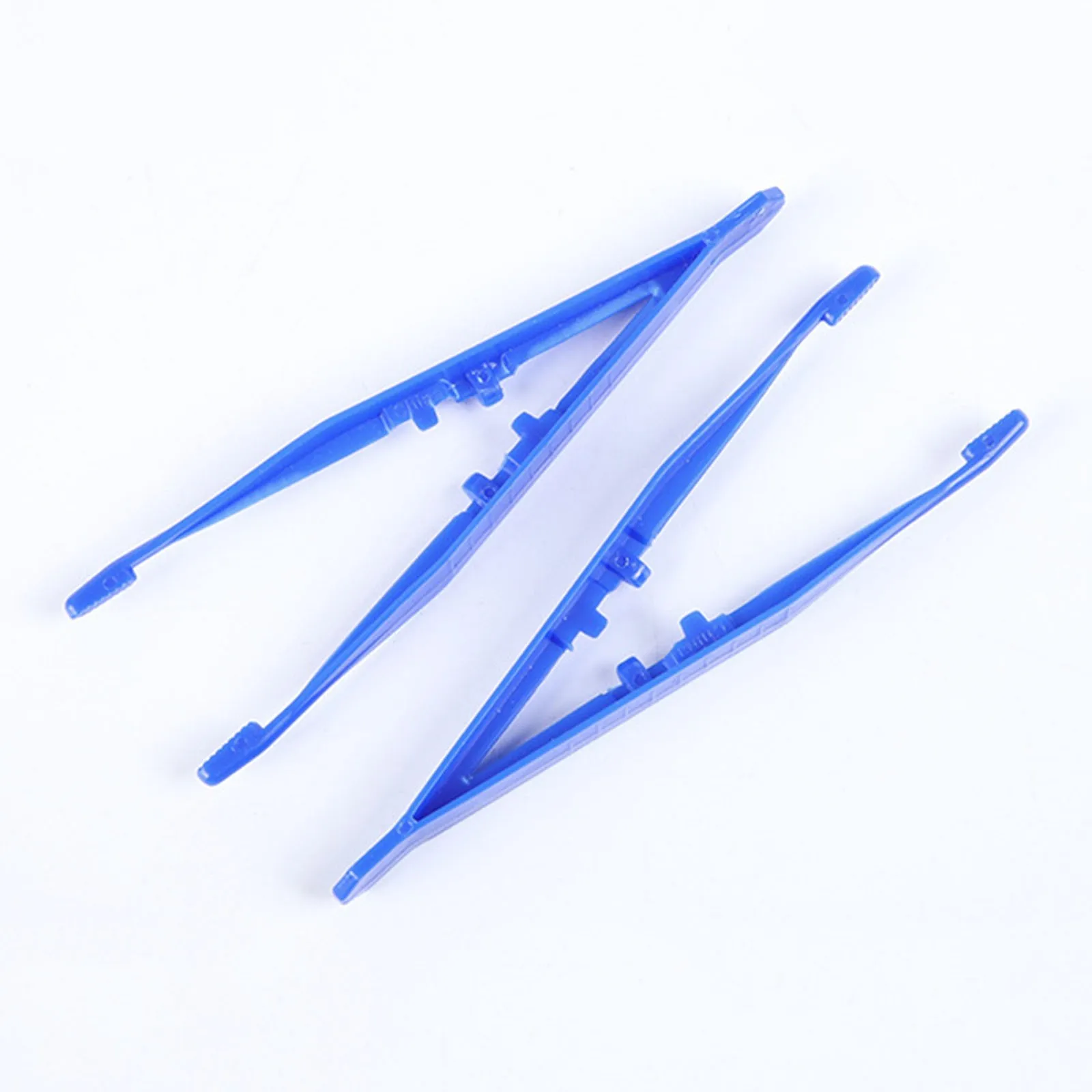 100pcs Plastic Tweezers Small Disposable Tweezers for Medical Maintenance Tool Tweezers Crafts Plastic Clips for Children\'s Toys