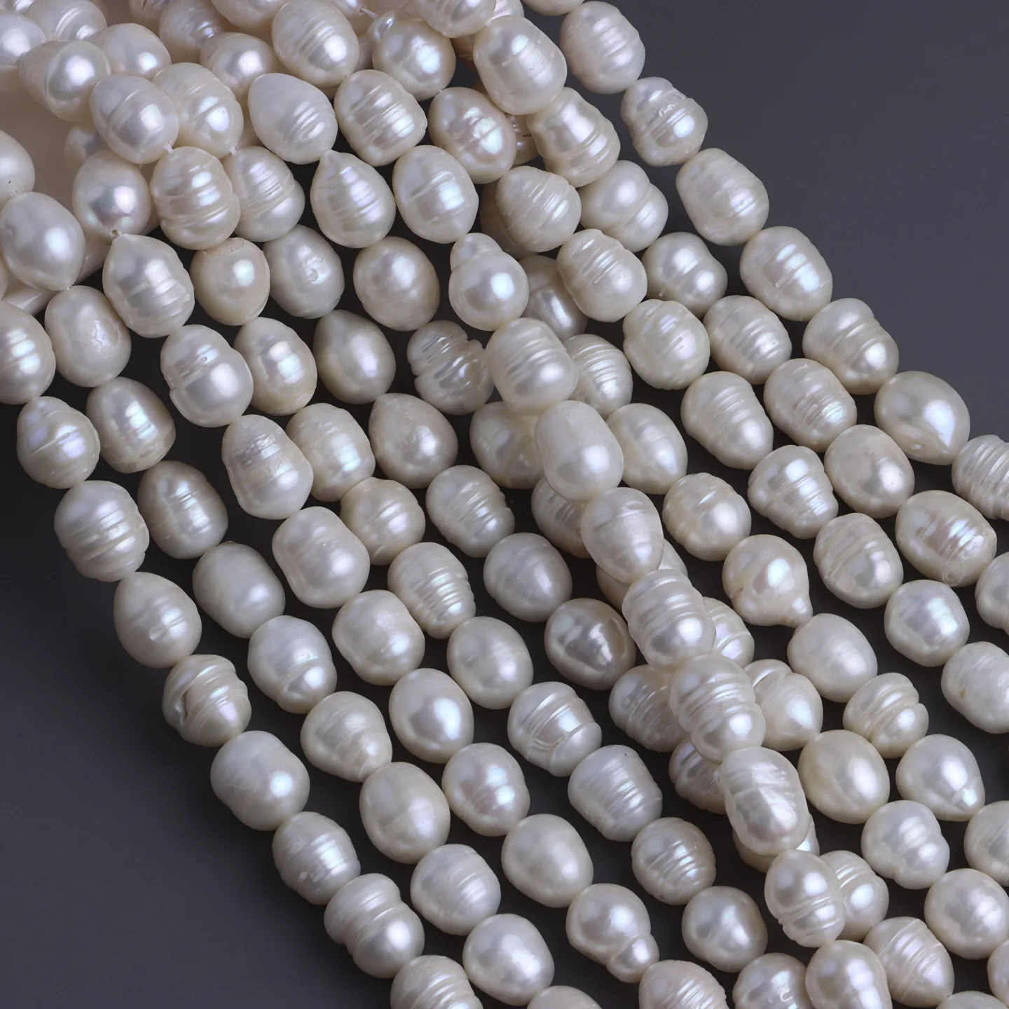 

Large Particle 10-12mm Threaded Rice Beads Natural Freshwater Seedless Pearls DIY Handmade Beaded Jewelry Accessories Material