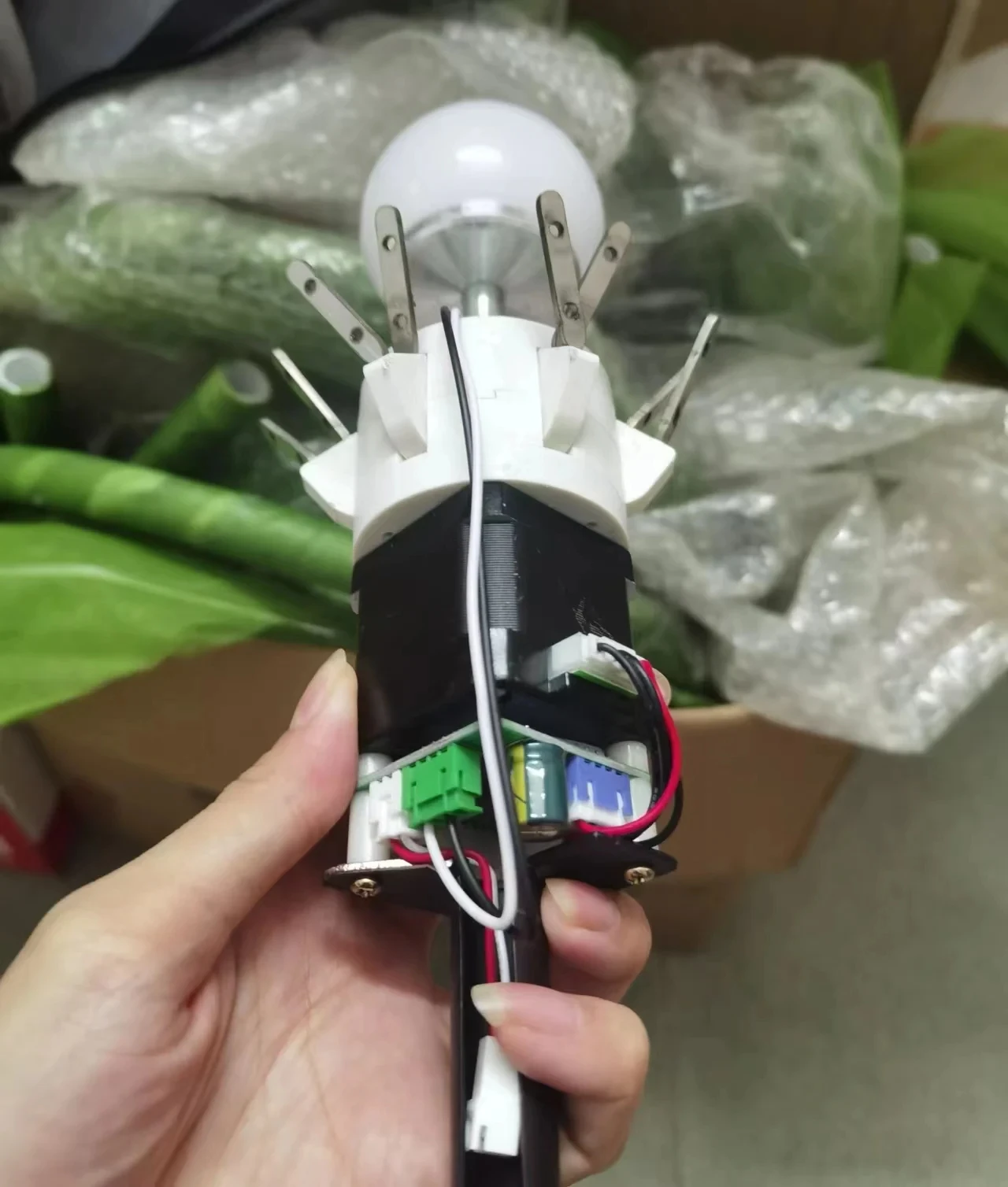 10Pcs/4Pcs Artificial Automatic Open And Closing Upgrade Double Layer For Mechanical Moving Flowers With Light Engines Motors