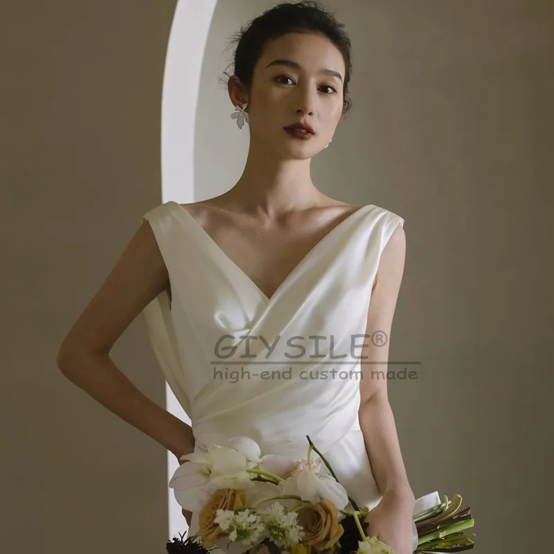 GIYSILE مخصص الساتان 2025 فستان زفاف خفيف جديد موري بسيط الخامس الرقبة الأبيض رقيقة الذيل بلا أكمام الخصر ذيل السمكة سستة الظهر
