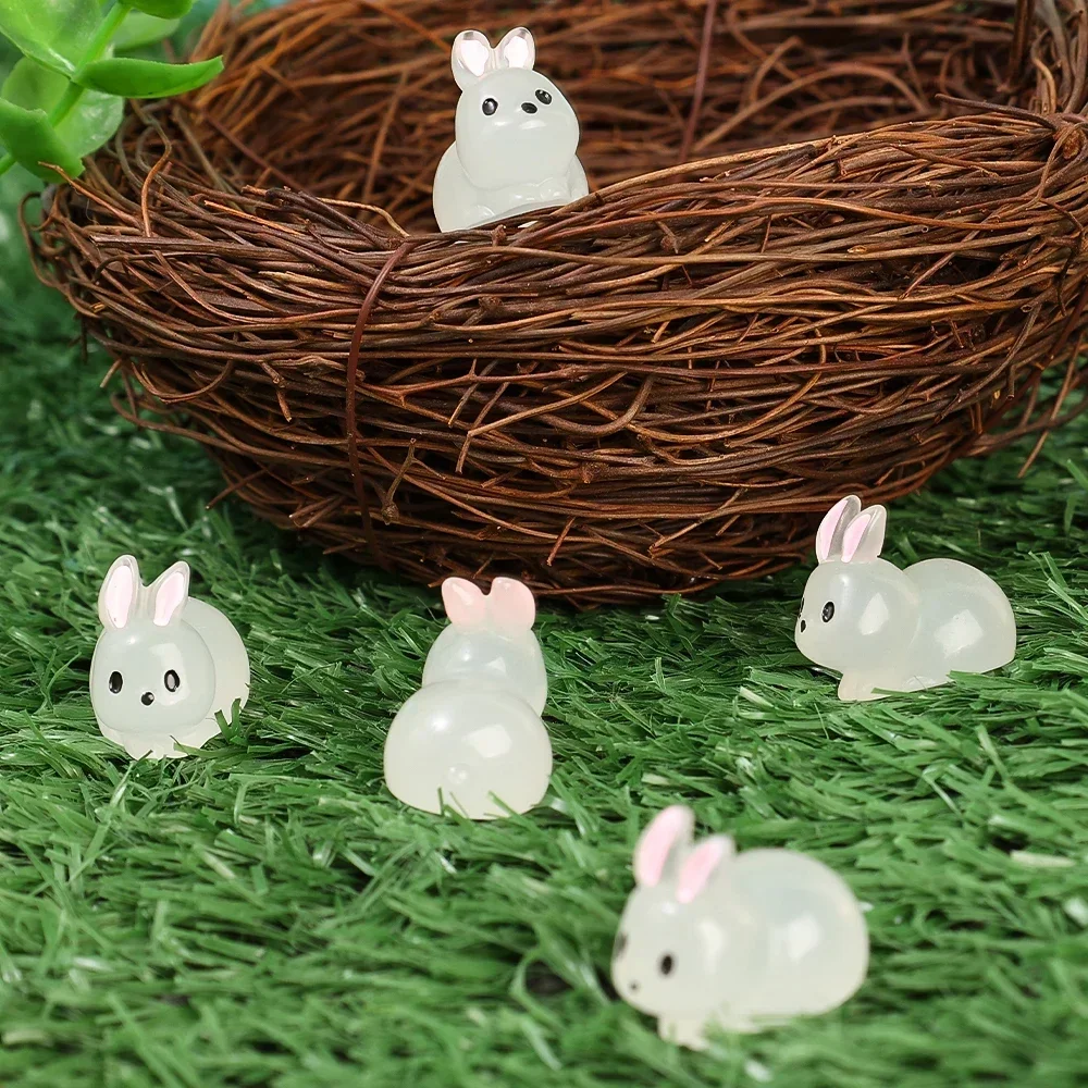 20Pcs Mini Glow Rabbit Ornament Nightglow Animal Figurines Car Interior Office Living Room DIY Rabbit Decorations Accessories