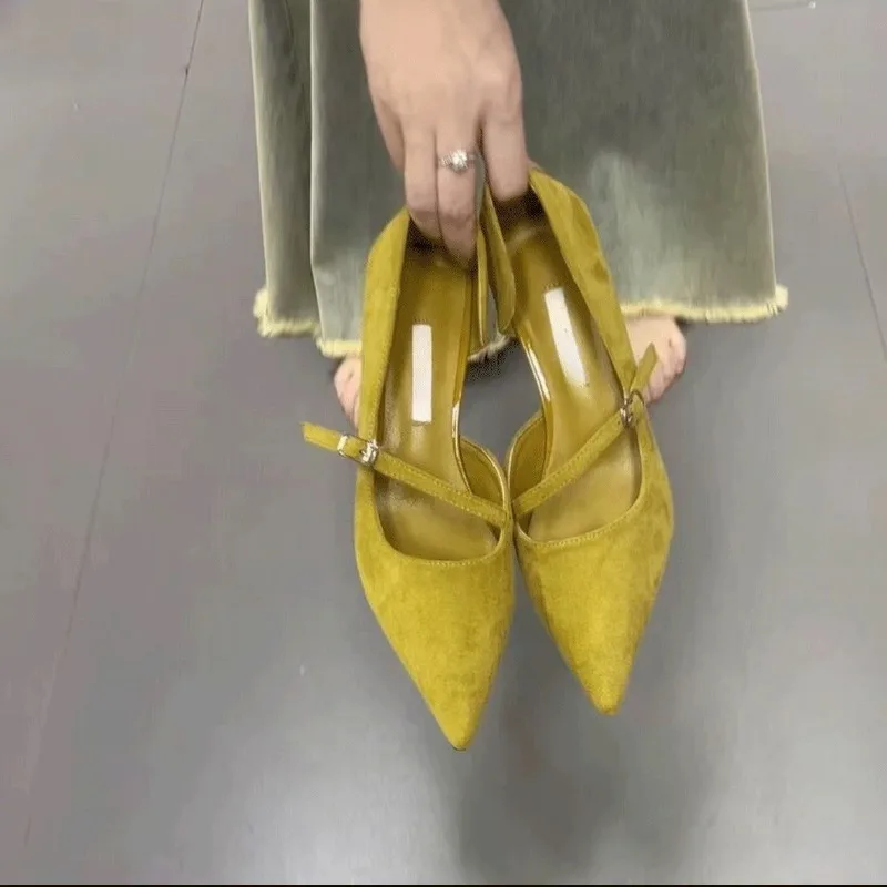 2026 Retro Spitze Pumps für Damen, Neue Sommer-Slipper mit Niedrigem Absatz