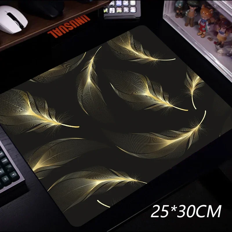 

E-Sports CSGO Dragon Mouse Pad Anime Graphics Nature Rubber Table Gaming Keyboard Mouse Pad Laptop Computer Mousepad Mat 30x25cm