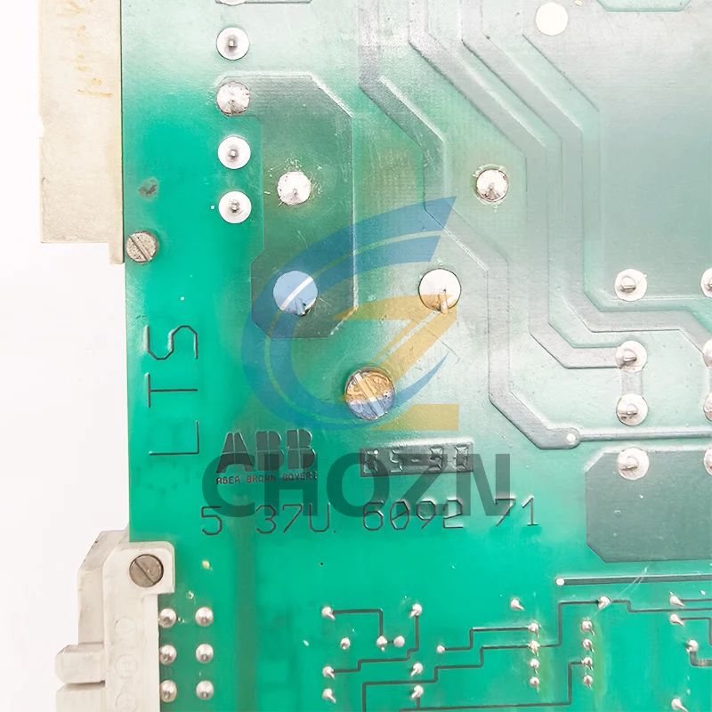 لوحة دوائر كهربائية أصلية مستعملة C37V609270 5 37U609271 اللوحة الأم للرجل آلات الطباعة Roland RVK/200/300