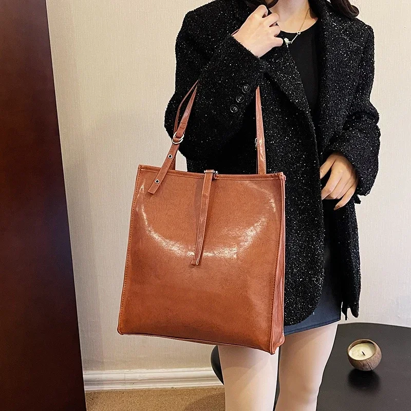 Light Luxury Advanced Sense PU Zipper Tote Bags 2024 New Fashion High Quality Versatile Underarm Women's Shoulder Bags