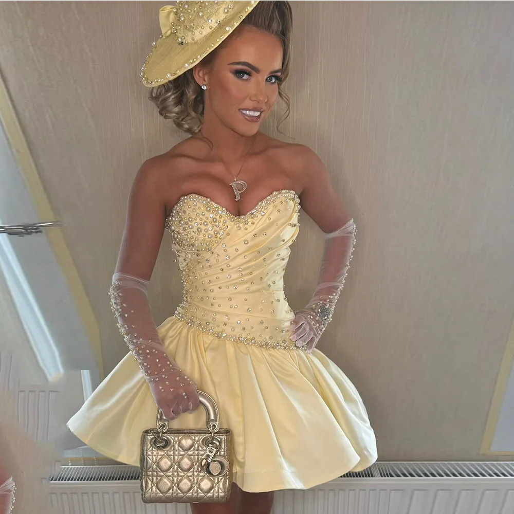 

Cute Mini Short Yellow Satin Cocktail Dress A Line Cocktail Gown Strapless Beading Party Gown Sleeveless Prom Dress